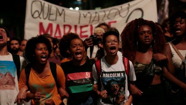 Protesters mourning the assassination of Marielle Franco