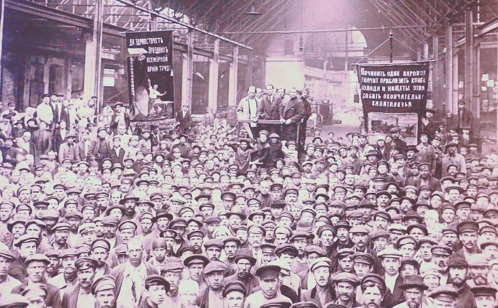 Elections to the Petrograd soviet at the Putilov factory, July 1920.